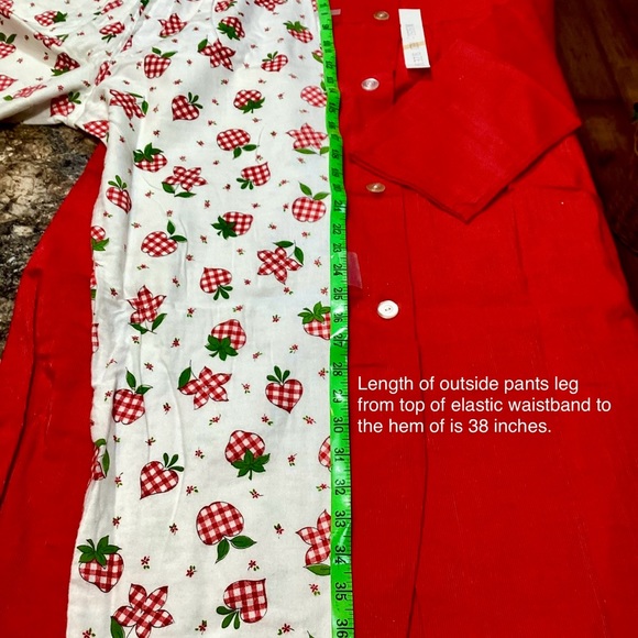 Vintage Pajama & Robe Set - Picture 9 of 16